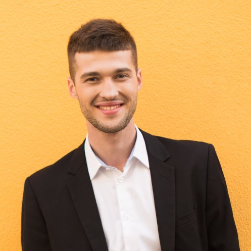  Carlos Souza